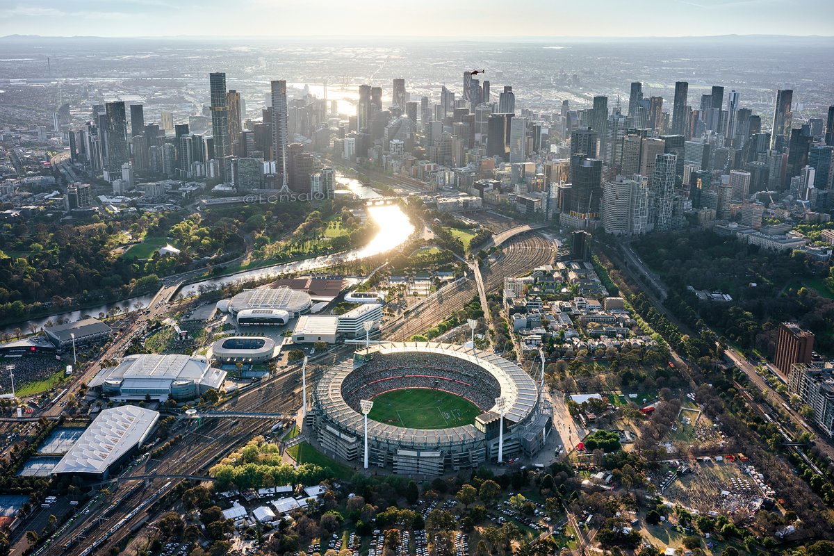 Andrew Griffiths tweet media