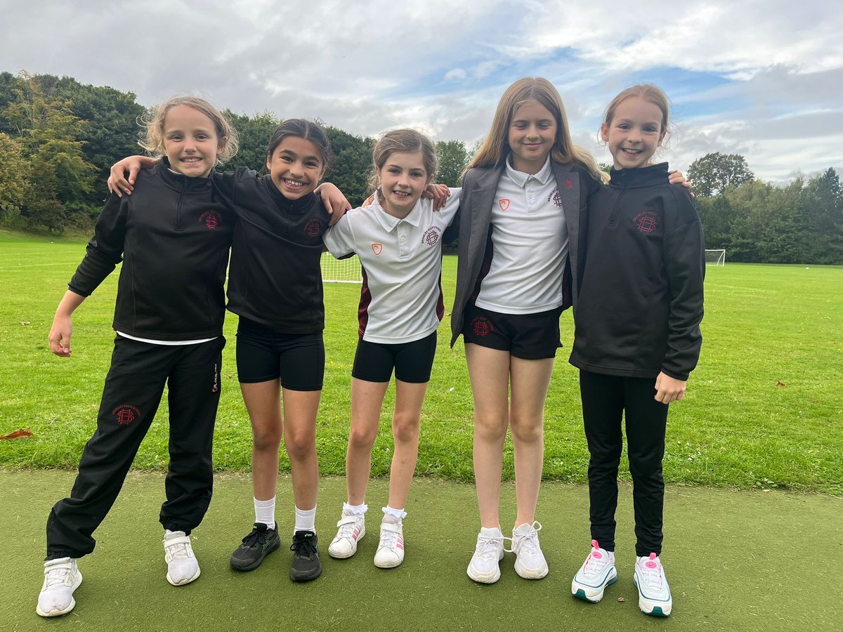 We've had a lovely afternoon for Cross Country. Bromley girls showing their wonderful determination and team spirit amongst an array of excellent performances 👏. Thank you to our hosts <a href="/CroydonHighPE/">Croydon High Sport</a>