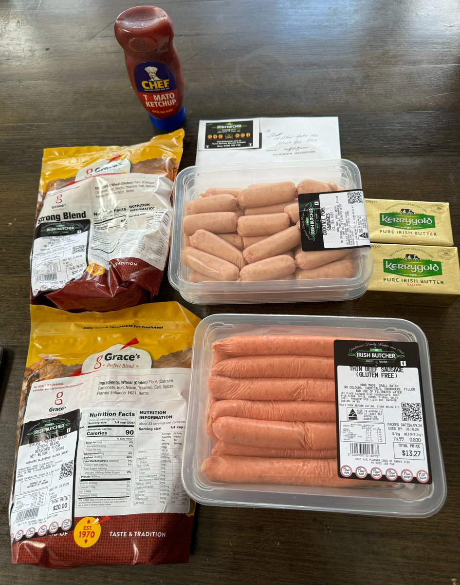 Wow! A huge big thank you to Karl, from facebook.com/gpblend
and Shay from
facebook.com/irishbutcherpe…
for the delivery of fabulous Irish sausages, butter, tomato ketchup and of course, 2kgs of Grace's Perfect Blend. Can't wait to taste the snags and fry some chicken.