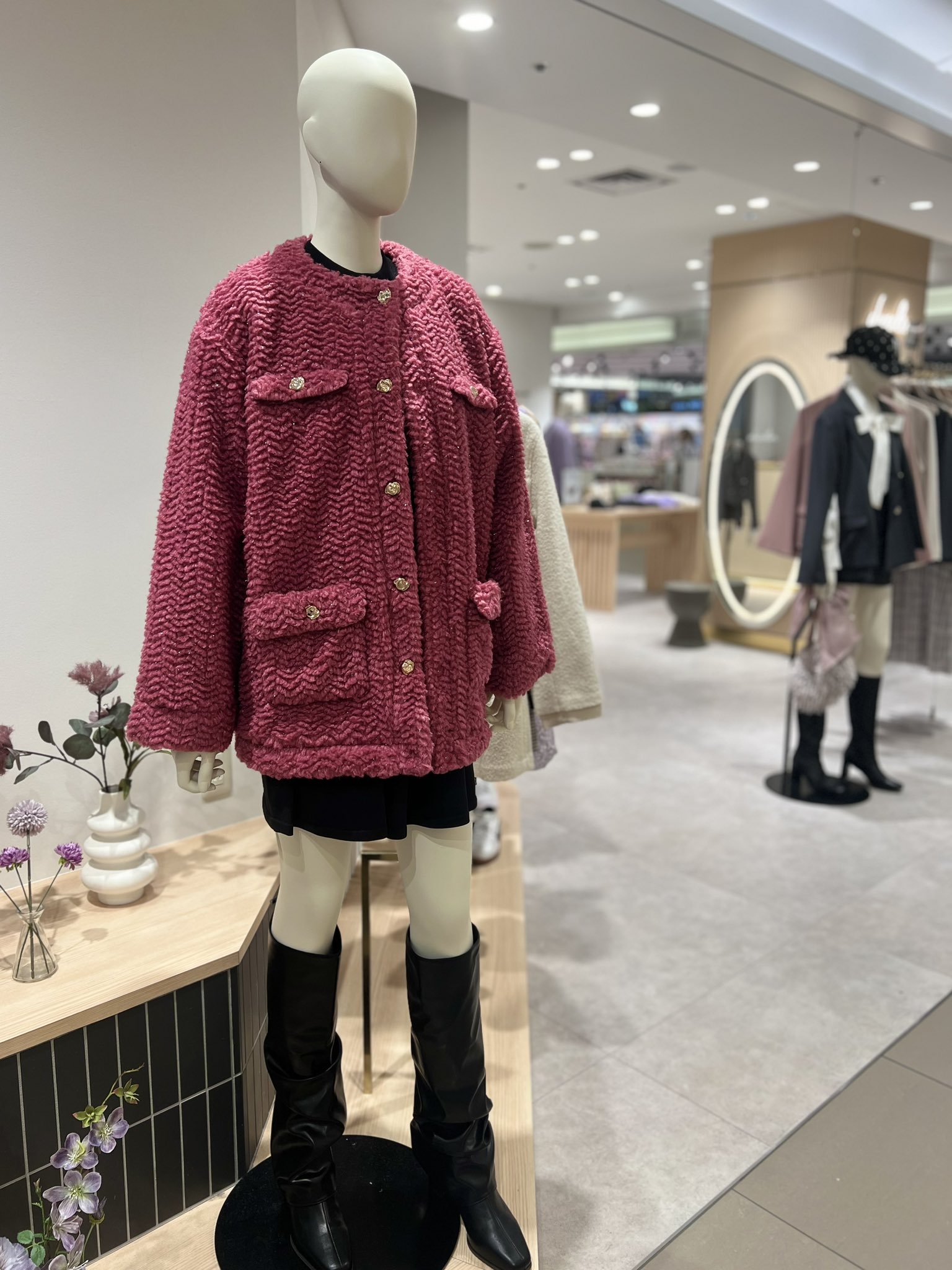 dazzlin ボアフレンチブルゾン レッド ボアフレンチブルゾン[品番：MKSW0059822]｜dazzlin（ダズリン