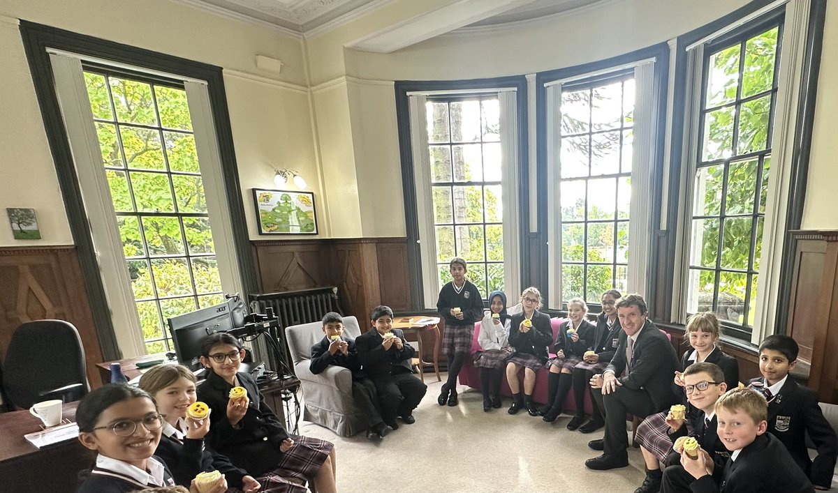 Michael Jones (@solprepdephead) on Twitter photo This week we welcomed many of our new <a href="/SolihullPrep/">Solihull Preparatory School</a> pupils to Mr Penney's beautiful office for a sweet treat. We enjoyed getting to know them and what they're loving about our school. More visitors next week, including nursery ๐ง๐ This week we welcomed many of our new <a href="/SolihullPrep/">Solihull Preparatory School</a> pupils to Mr Penney's beautiful office for a sweet treat. We enjoyed getting to know them and what they're loving about our school. More visitors next week, including nursery ๐ง๐