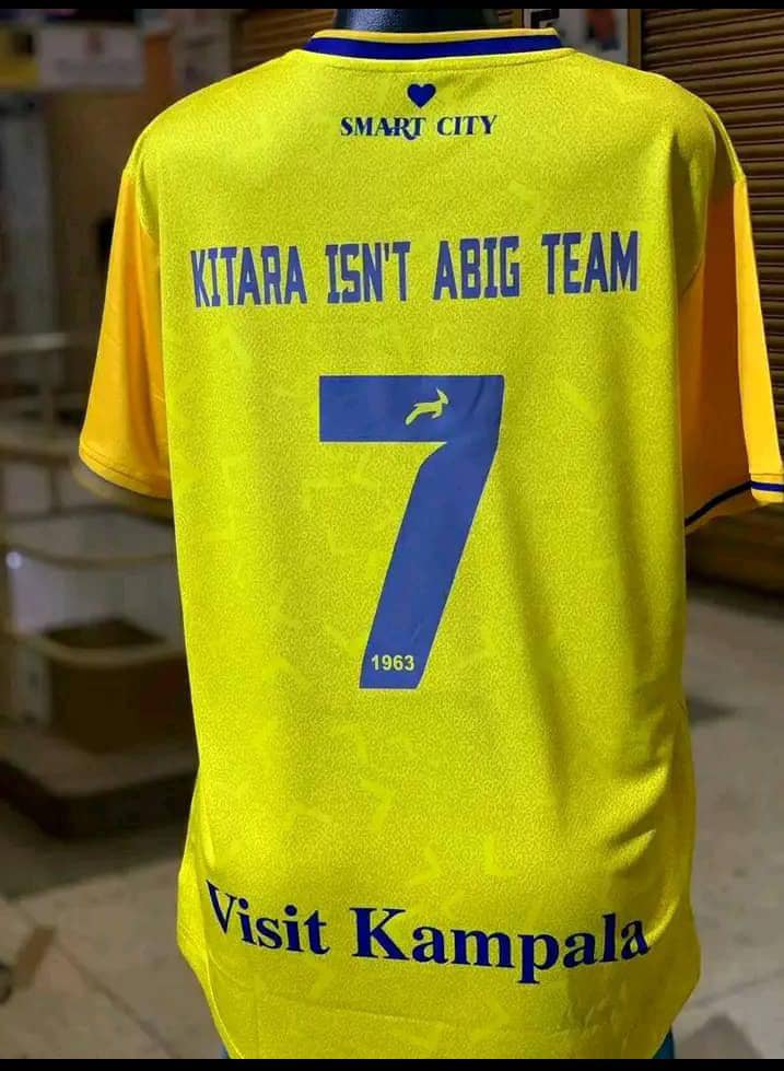 DaddyEventsUG's tweet photo. If you want to fight.... Fight you Villagers ๐
@KCCAFC #ABACITY
#KCCAKIT https://t.co/Fr3bqYR8Yj