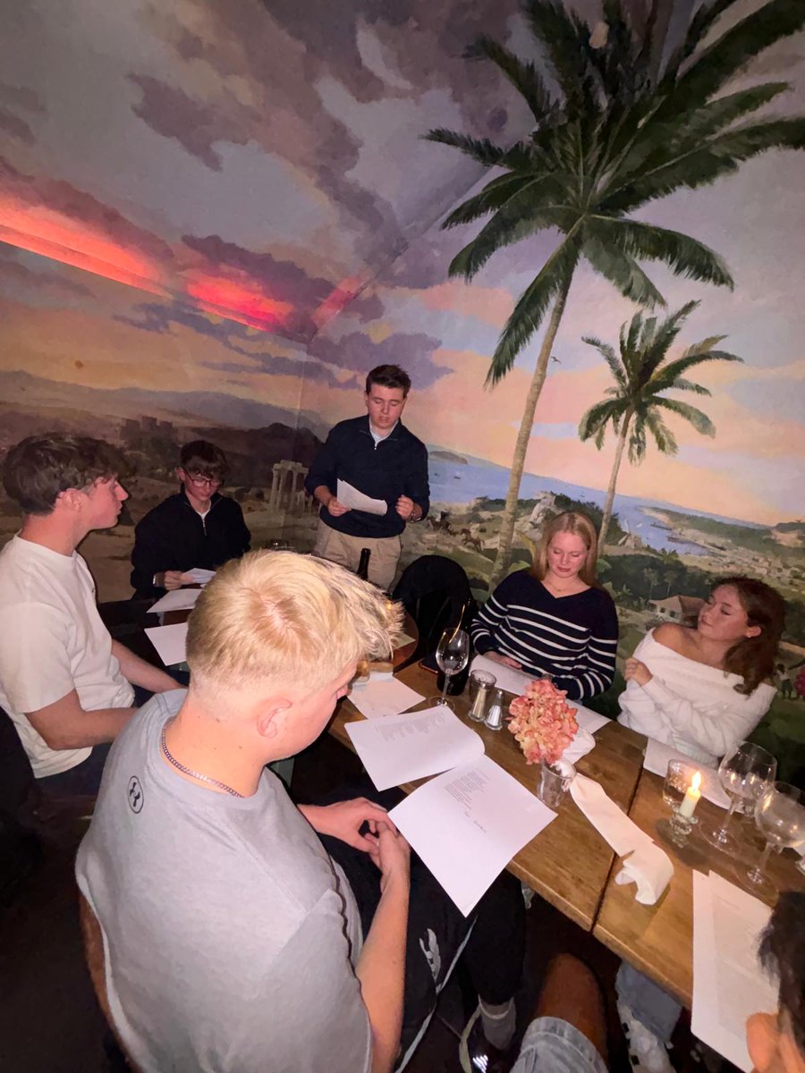 MFL Department tweet media