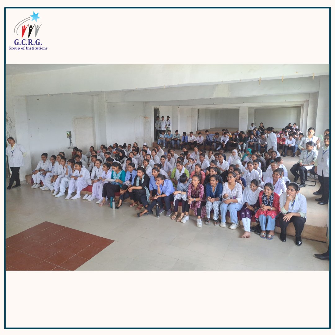 GcrgGroup's tweet image. Day 8 of our student induction program at GCRG College from engaging classroom sessions to exciting fun visits!  

#GCRGInduction #StudentLife #LearningAndFun #NewBeginnings #CollegeJourney #GCRGFamily #LifelongMemories