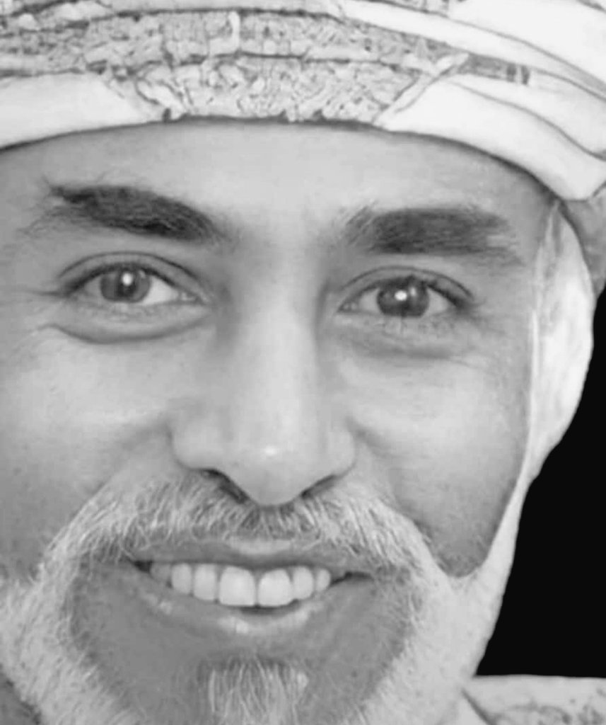 #يالله 🤲
نسألك في #يوم_الجمعة أن تبلغ والدنا #قابوس_بن_سعيد منا السلام سلام المشتاق لوجهه الحنون♥️

إلهي إننا نحب #اعز_الرجال_وانقاهم حباً عظيماً ولا نغفل عن الشعور به وبألم فقده فأجبر قلوبنا واجمعنا به وجميع موتانا في كنف رحمتك وعلو فردوسك 

اذكروه بدعوة 🌹
#جمعة_مباركة
