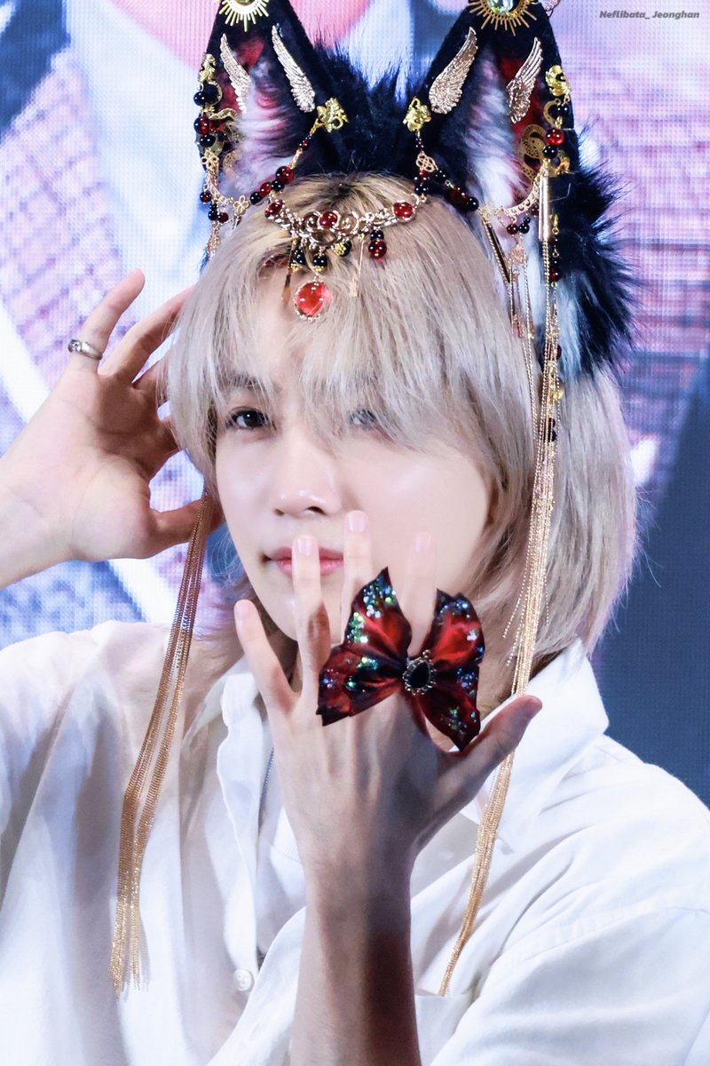 Neflibata_Jeonghan tweet media