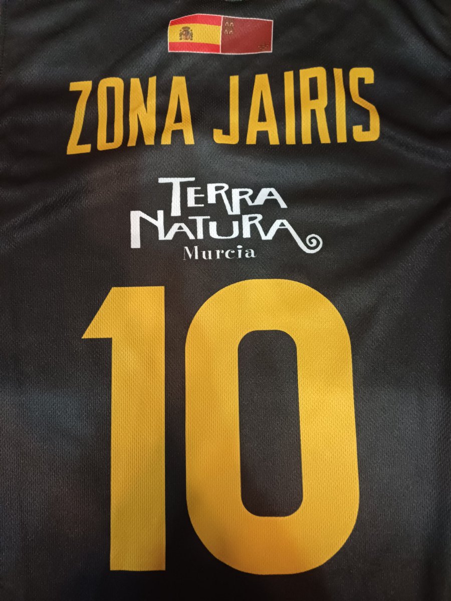 zonajairis's tweet photo. Mañana a las 12:30 h os convocamos en la plaza Adolfo Suárez a todos los aficionados al encuentro de aficionados y peñas de @CBJairis @casademontBZ @valenciabasket @CBAvenida 

@valenciaroskis @InchasLleons @PLauraCampsSA @RanitaAvenida @HalconesCharros 
#SupercopaLFEndesa https://t.co/6R7hF0PPZx