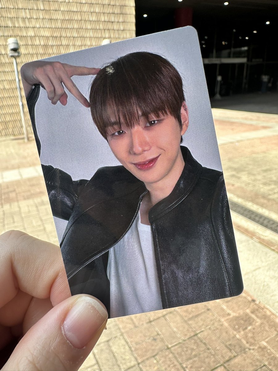 ๐๐๐ก๐๐๐ ๐ข๐ ๐๐๐๐จ๐ฆ๐๐ข๐ก tweet media