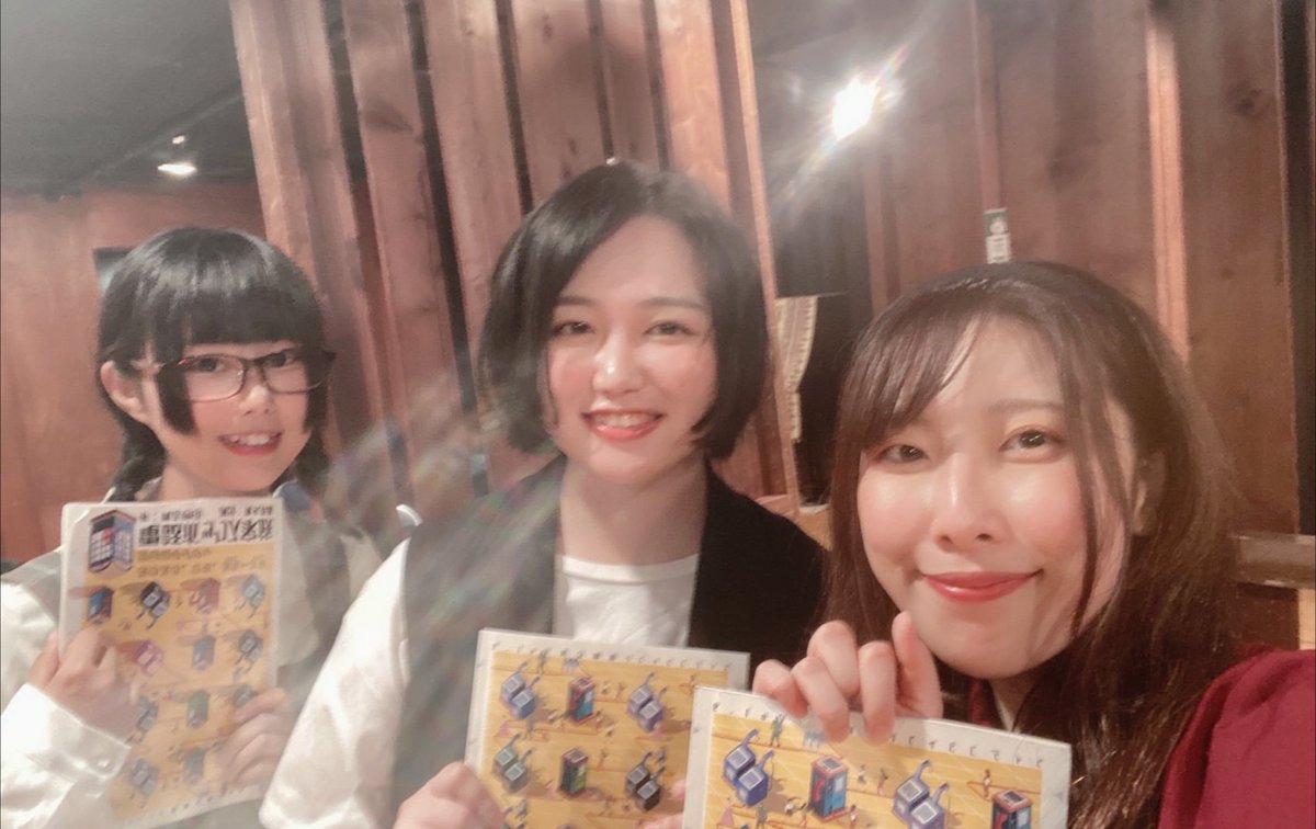 midoriiro_49's tweet photo. 💫朗読劇｢電話ボックス家族｣📞
昨日が初日でした！！

毎回めちゃくちゃ緊張しますが、見てる人が居ると嬉しさが勝ちます😌
本日も公演ですが引き続き頑張ります！！ https://t.co/m0KItegpJi
