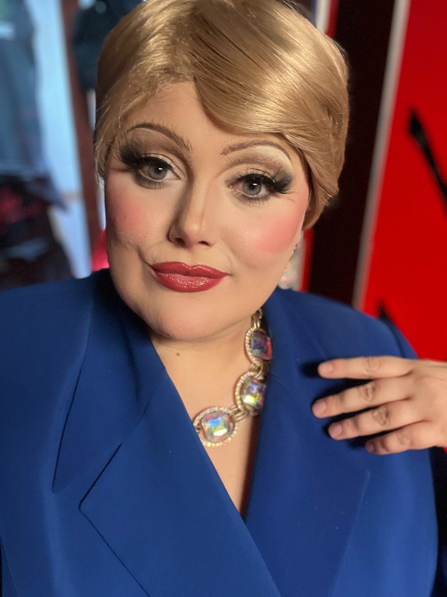 MissRoseRitz's tweet photo. Julie Andrews for @RunwayRumbleA2! 
Loved tonight, all of the contestants should be so proud, you made it so tough to judge! 
📹: @NoahMinard16 https://t.co/SmhzwKK1eN