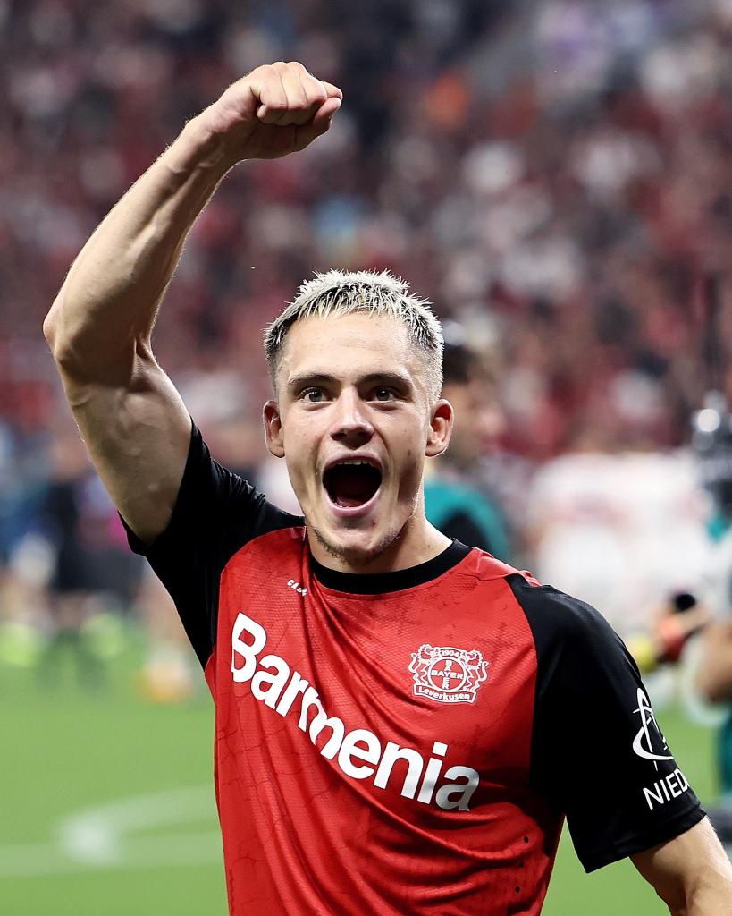 centregoals's tweet image. 🚨🚨| NEW: Arsenal is interested in signing Florian Wirtz, who wants to leave Bayer Leverkusen in the summer of 2025. 🔴⚪

Bayer Leverkusen wants a transfer fee of €150M. 

[@cfbayern]