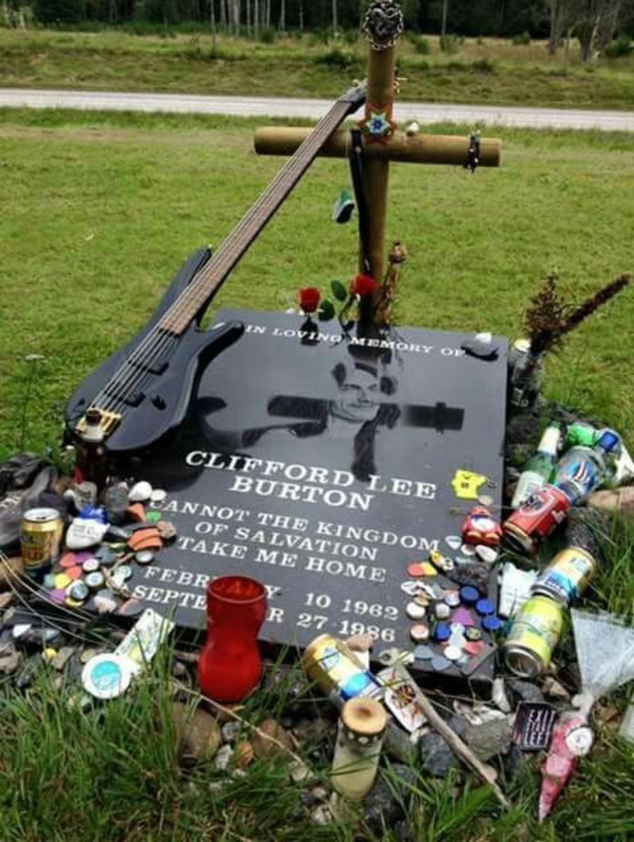 September 27, 1986. 38 years ago today CLIFF BURTON (METALLICA) died in a bus accident on their way to a concert in Sweden.  
We have not forgotten you.