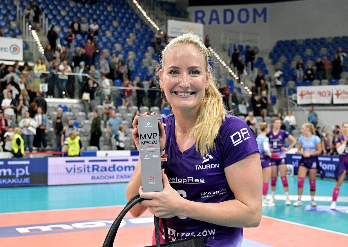 TAURONLiga's tweet photo. Mamy pierwszą MVP w nowym sezonie! 🏆🥳

Brawo, Marrit! 👏

@KSDevelopres https://t.co/DrXhOB3txl
