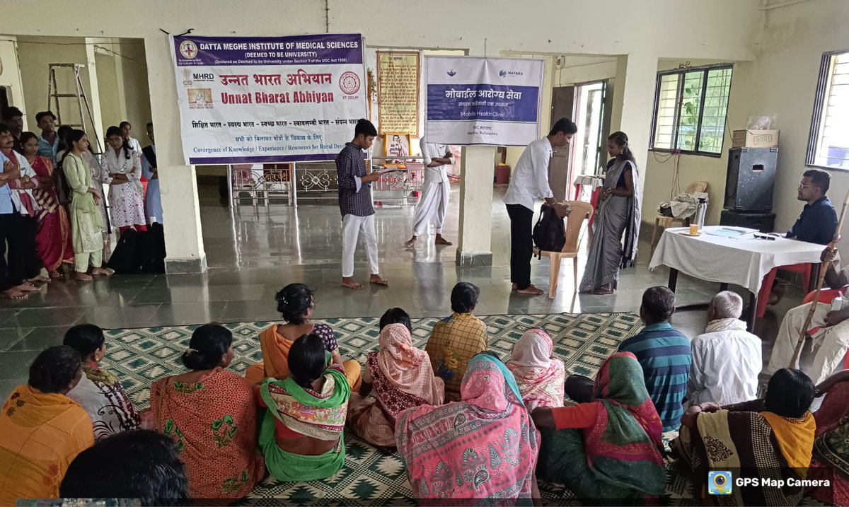 fntcnwardha's tweet photo. On 25/09/24 a stress management skit was conducted by the first-year students of the General Nursing and Midwifery (GNM) program at Nimgaon [sabane].
#stressmanagement #GeneralNursing #UnnatBharatAbhiyan https://t.co/YUXfI3DBky