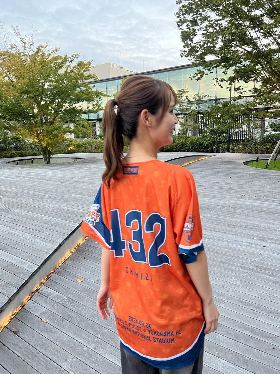 明日の国立で先着40,000人に配られる
オレンジユニシャツ🍊
 #spulse #国立は静岡