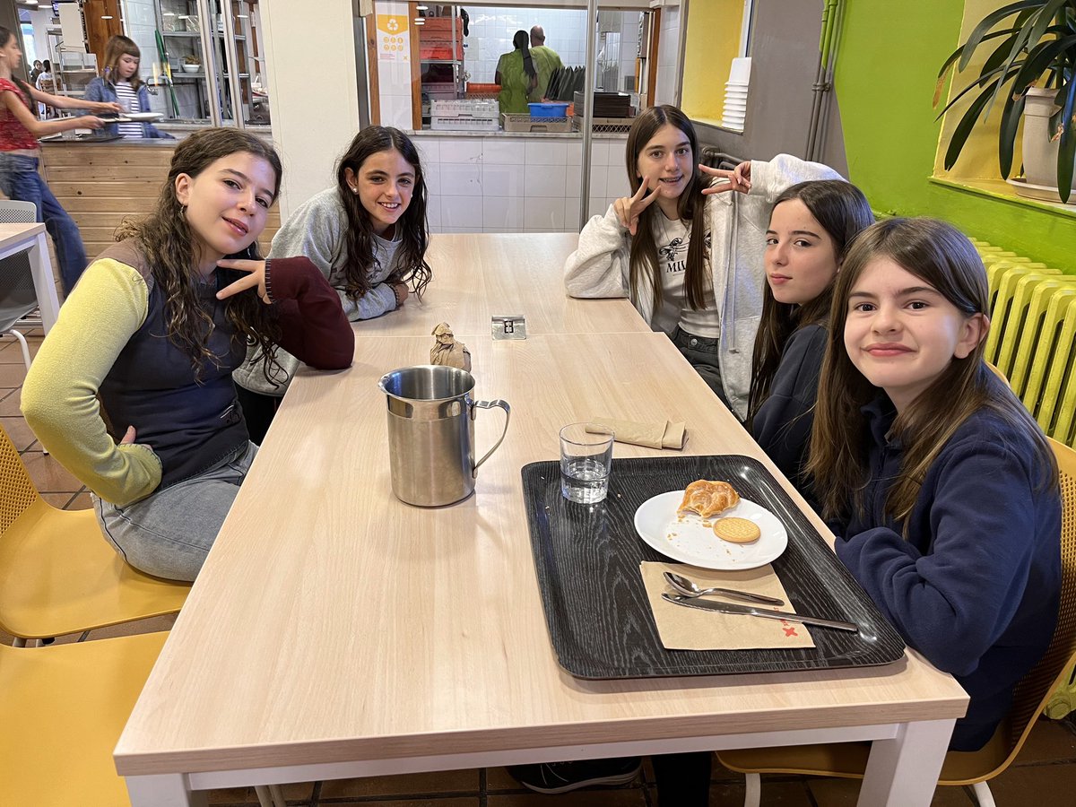 mireia clascà tweet media