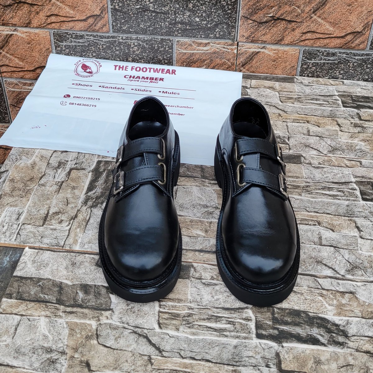 footwearchamber's tweet photo. Life is short. Your shoes shouldn't be 💯 ❤️ 

Price: N35,000 
Lagos, Nigeria 🇳🇬 

Available in different sizes and colours ☑️

Kindly send a DM or 📞 09072159215 to order!
.
.
.
NYSC Yes Daddy Greenwood #verydarkman Manchester United Bro to Bro EFCC Falz #Blum #BDOat70 Bobrisky https://t.co/wVYvhYDzhE