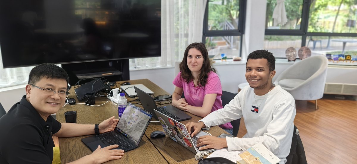 Take a look at Mahomet Boumard's (student at <a href="/InstitutOptique/">Institut d'Optique</a> ) experience of research internship at <a href="/ustc/">USTC</a>  in China!
If you also want to come to a Chinese university for an exchange program or an internship, don't hesitate to contact us!
lnkd.in/g8DHdZsF
<a href="/ParisTech_News/">ParisTech</a>