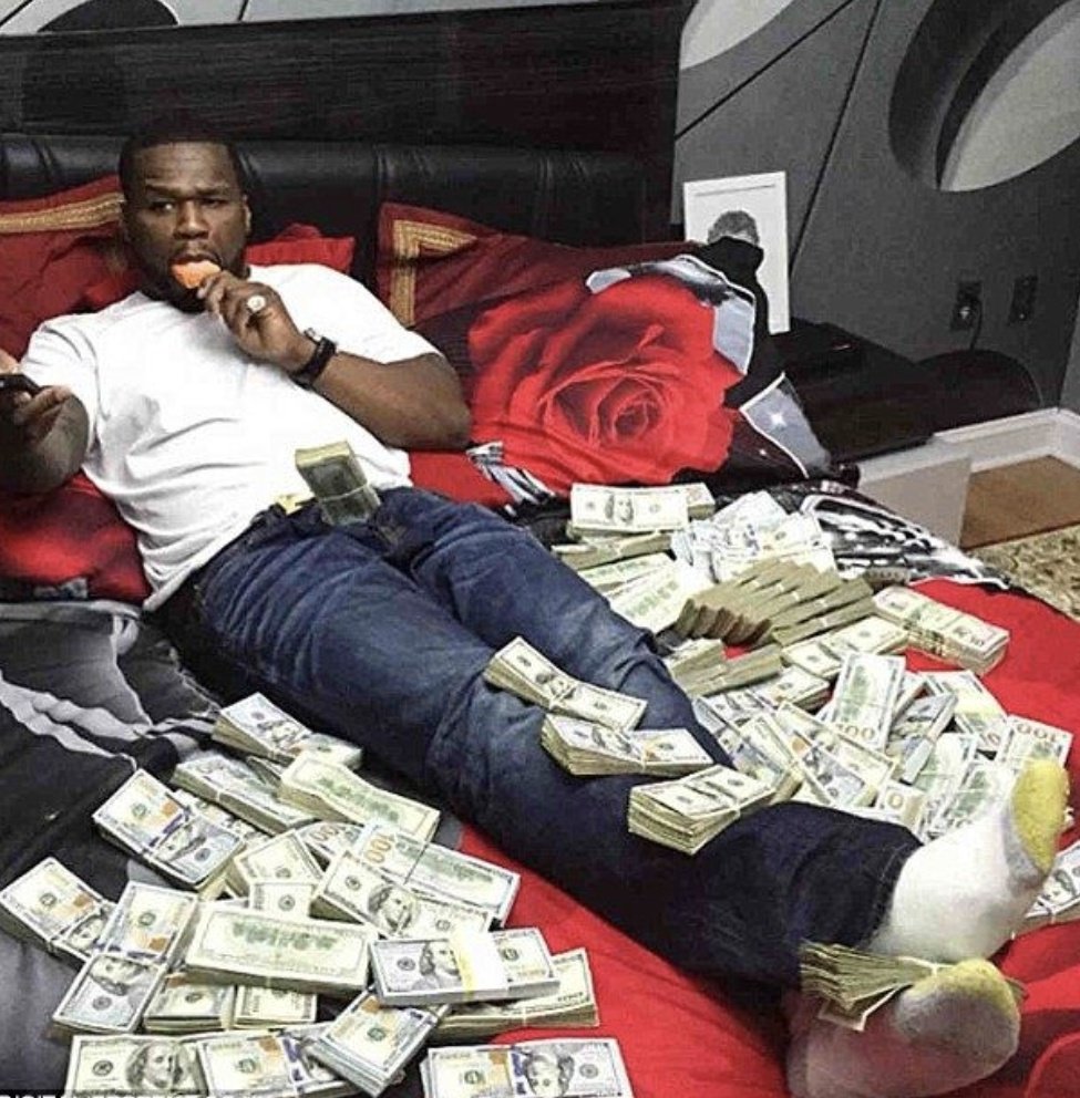 leawrmn's tweet photo. how i feel when i pay my mans food for once: https://t.co/vX9etVjCJc