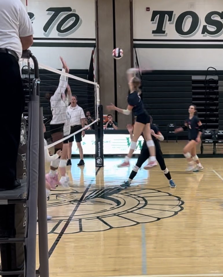Maggie Czajka (@czajkamaggie) on Twitter photo ❗️Tournament day❗️
⏰4:30, 6:30 and 7:30
📍West bend
🗓️today!
Highlights coming soon!!!
<a href="/VBallrecruiter/">Kara Hill</a> <a href="/Jennabanz/">Jenna Banz</a> <a href="/CoachSamWol23/">Sam Wolinski</a> ❗️Tournament day❗️
⏰4:30, 6:30 and 7:30
📍West bend
🗓️today!
Highlights coming soon!!!
<a href="/VBallrecruiter/">Kara Hill</a> <a href="/Jennabanz/">Jenna Banz</a> <a href="/CoachSamWol23/">Sam Wolinski</a>