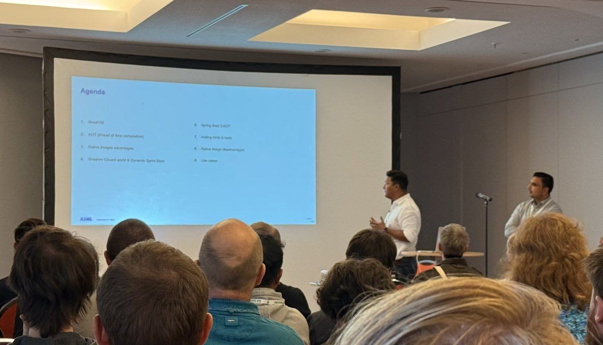 odrotbohm's tweet image. Full house for the session on how #ASML uses #GraalVM and #SpringNative at #jsd2024.