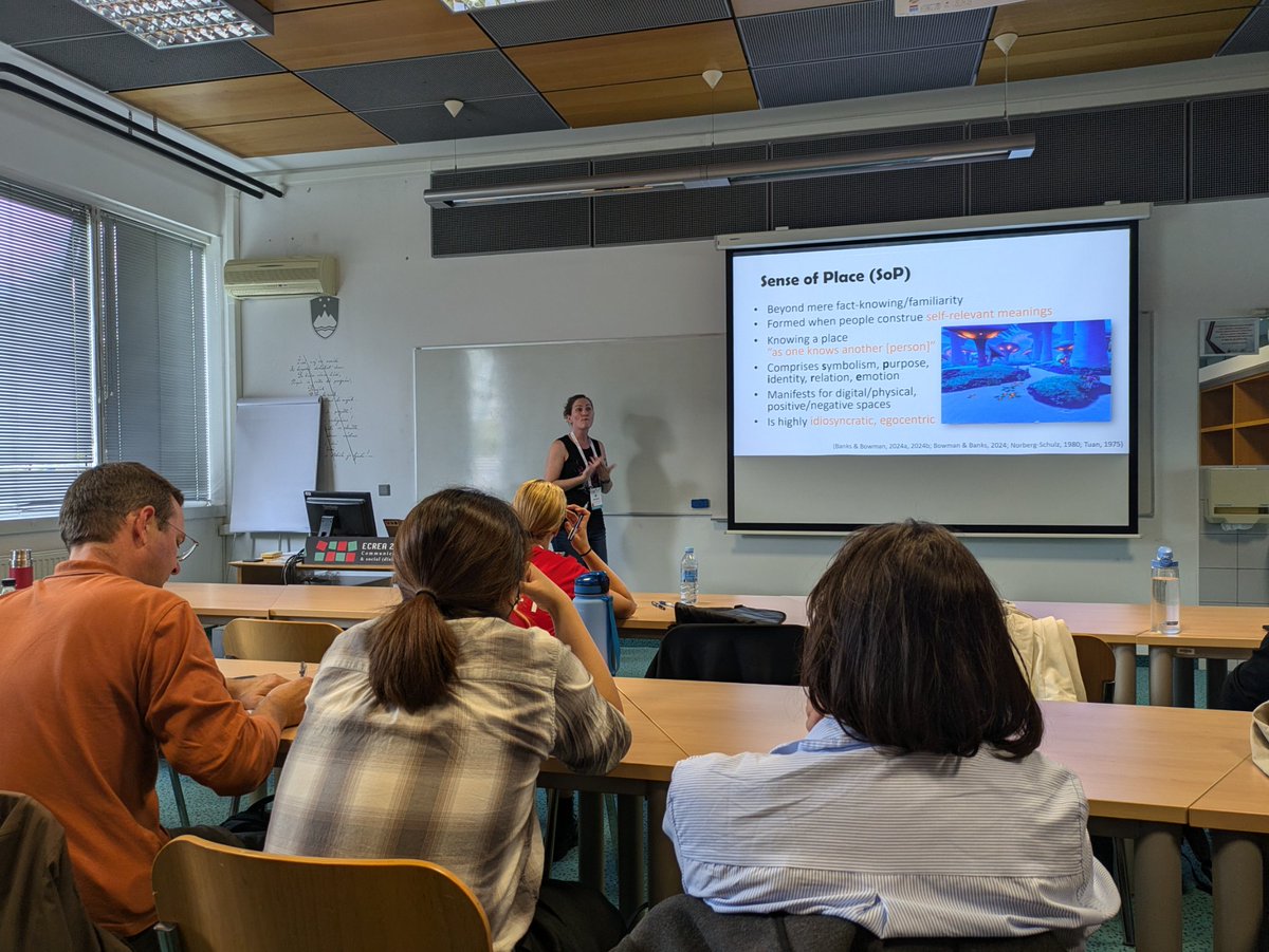 A few more from <a href="/ECREA_DGR/">ECREA_DGR</a> - @rdaneels x <a href="/amperjay/">Jaime Banks</a>