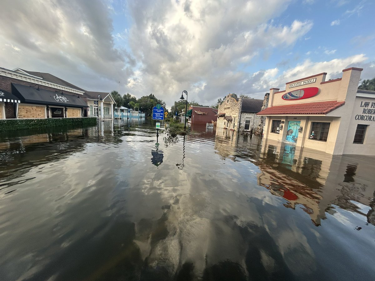 First look at the flooding in downtown Crystal River. <a href="/WFLA/">WFLA NEWS</a> #HurricaneHelene