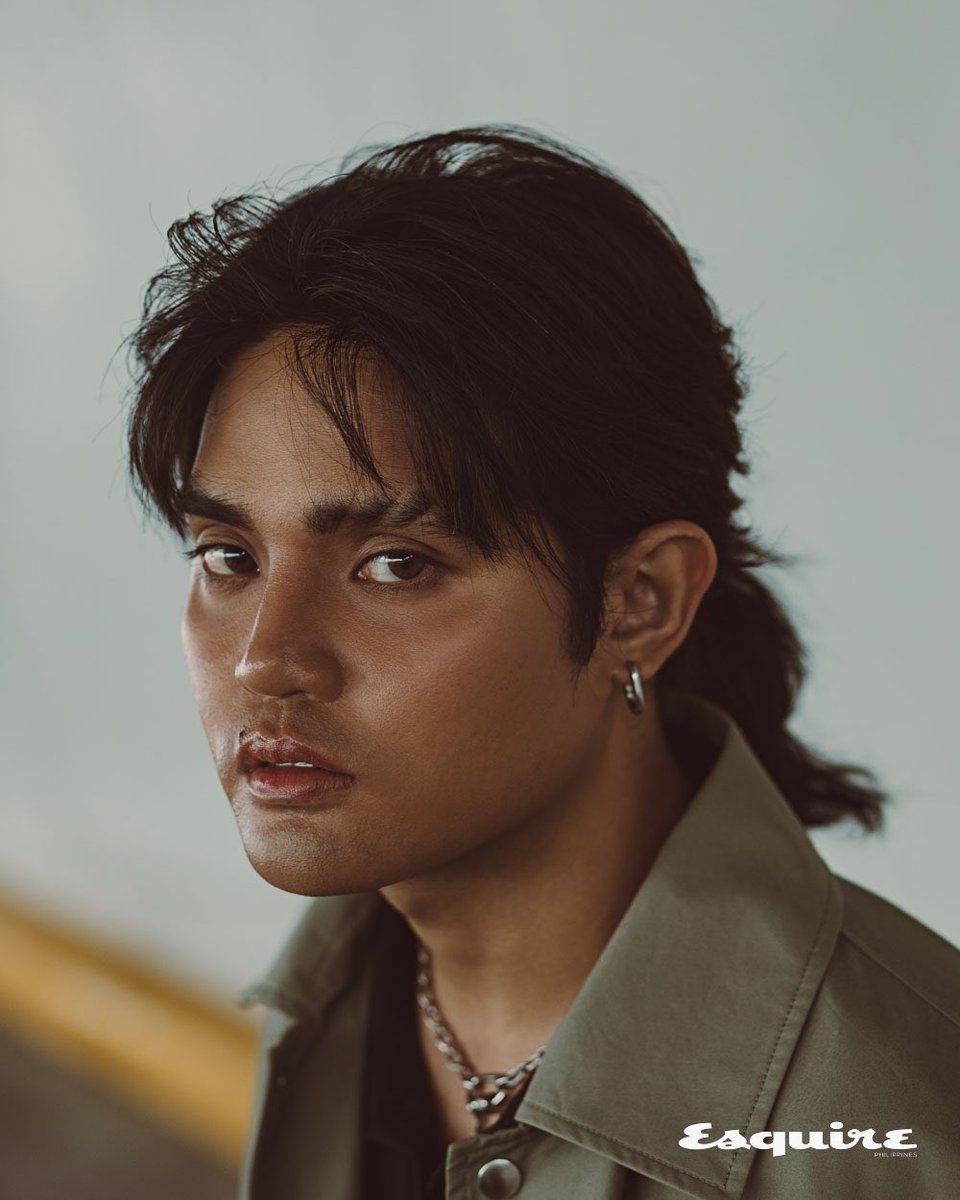 sb19echoes's tweet photo. DANG OUR PINUNONG PABLO! 🫡💥

📸 Esquire Philippines FB 

@SB19Official #SB19
@imszmc #SB19_PABLO
#SB19forEsquirePH https://t.co/RybTEVYV0I