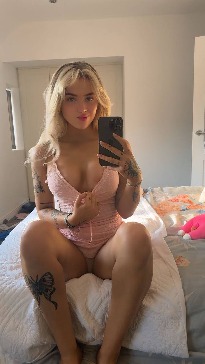 If you’re 6+ inches say “hi” 😏😉