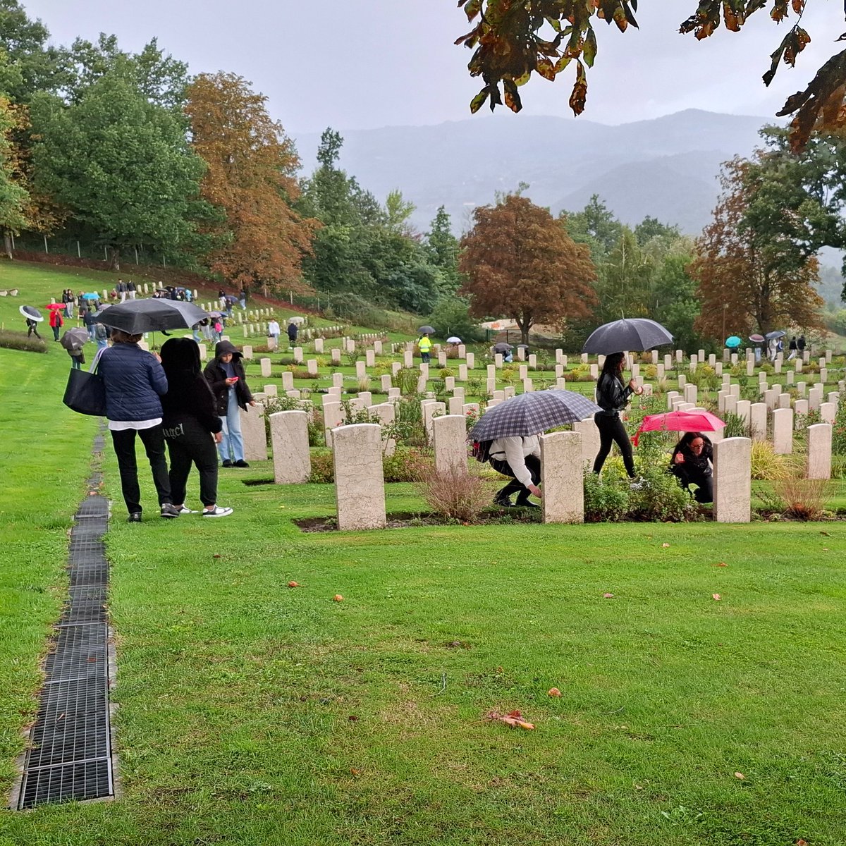 Today we hosted an emotional ceremony in Castiglione South African Cemetery, Italy to mark the 80th anniversary of the Liberation of Castiglione by the Allied troops in 1944.  
Castiglione South African Cemetery was started that same year by the 6th South African Armoured