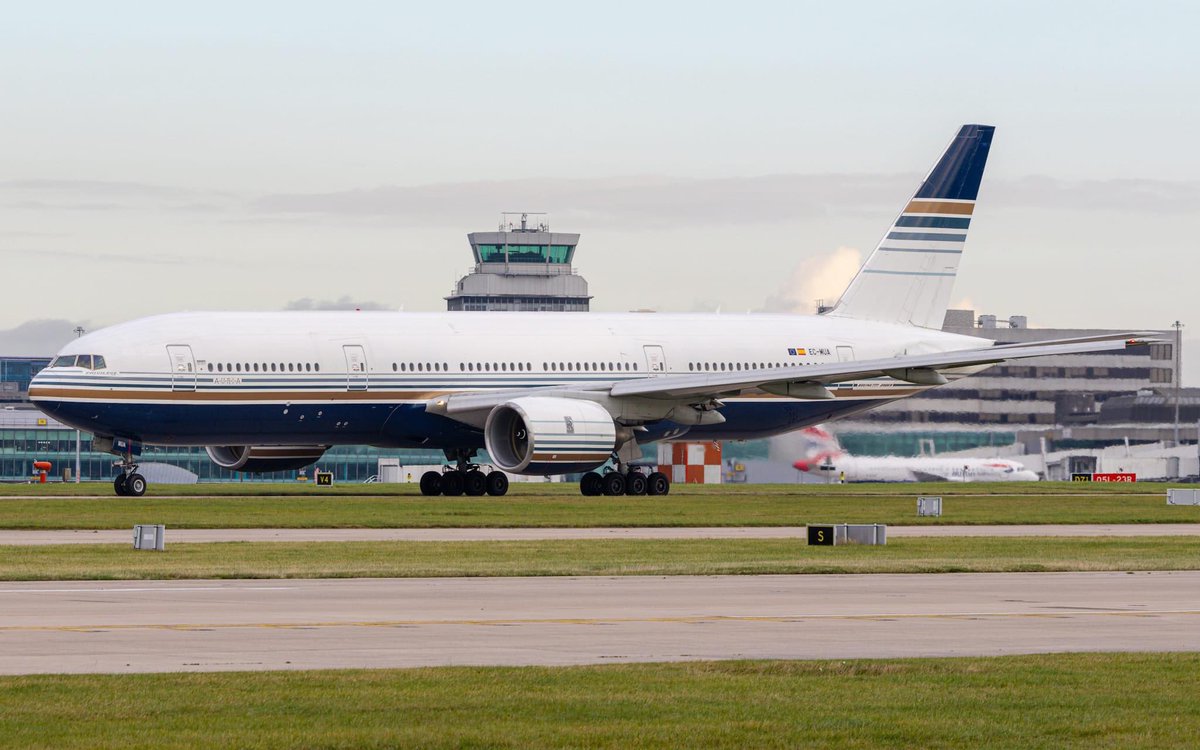 n194at's tweet photo. Privilege Style
Boeing 777-212ER EC-MUA
MAN/EGCC Manchester Airport
Ssptember 25, 2024
Photo credit Jacob Jones
#AvGeek #Airline #Aviation #AvGeeks #Boeing #B777 #PrivilegeStyle  #Manchester #MAN @manairport https://t.co/mnp4DC1FLu
