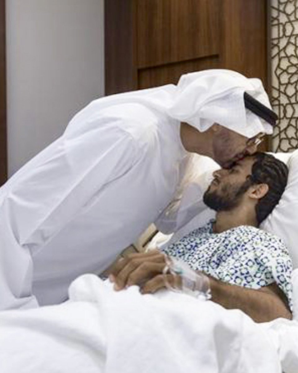 يا حظ شعب أنتُم قادته♥️ .