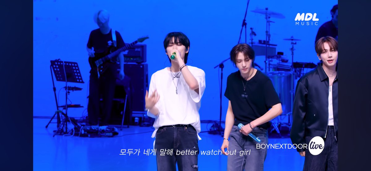 itsicecel's tweet photo. #itsLive_event_BOYNEXTDOOR_5

애들이 너무 잘하더라고요! 🥹🥹앞으로도 400년 함께 오래오래 노래합시다! ><♡👏🏻👏🏻👏🏻 （태산아 사랑해❤️‍🔥) https://t.co/LYEp5wft1h