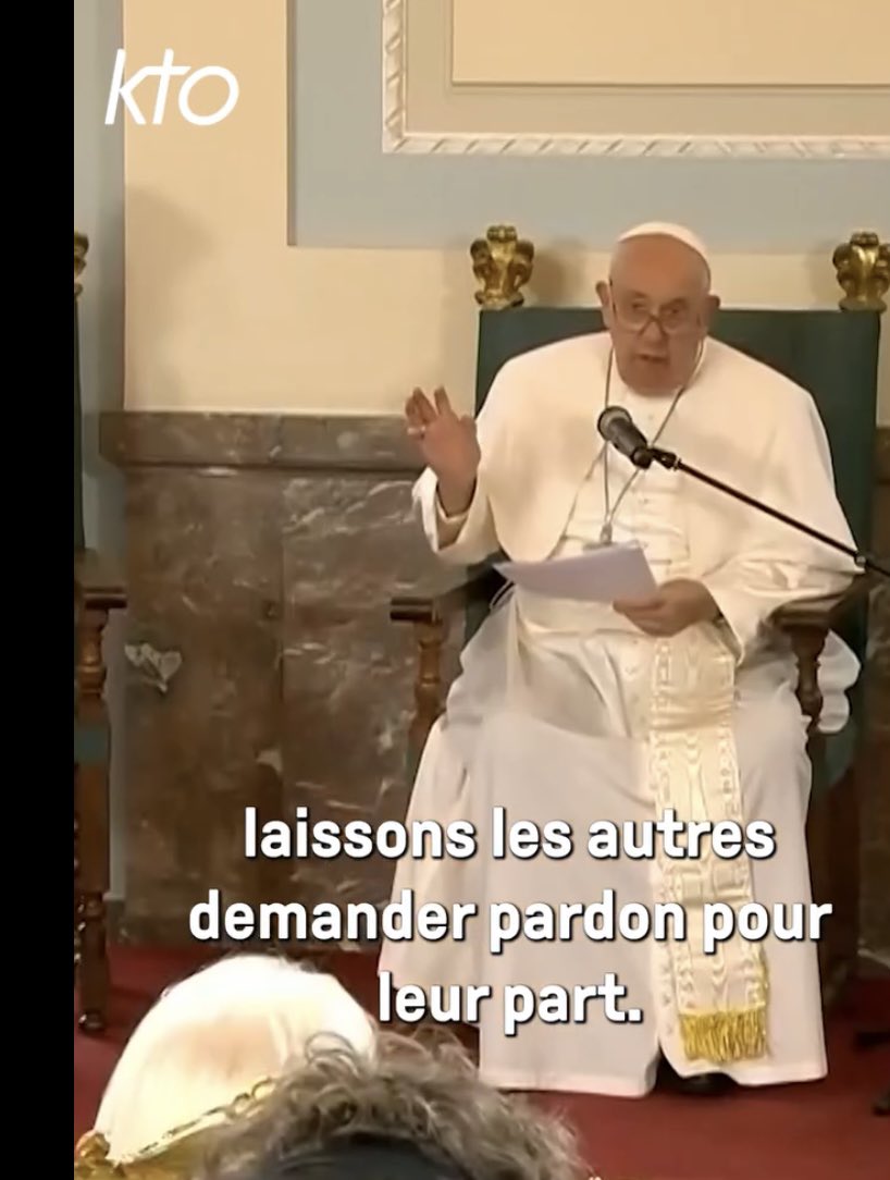 Abus sexuels et harcèlement : le Pape François a parlé fort: « Une seule victime suffit pour avoir honte ! Dans l’église, nous devons demander pardon pour cela. Laissons les autres demander pardon pour leur part ».  Il faut que le Pape François sache que l’Université catholique