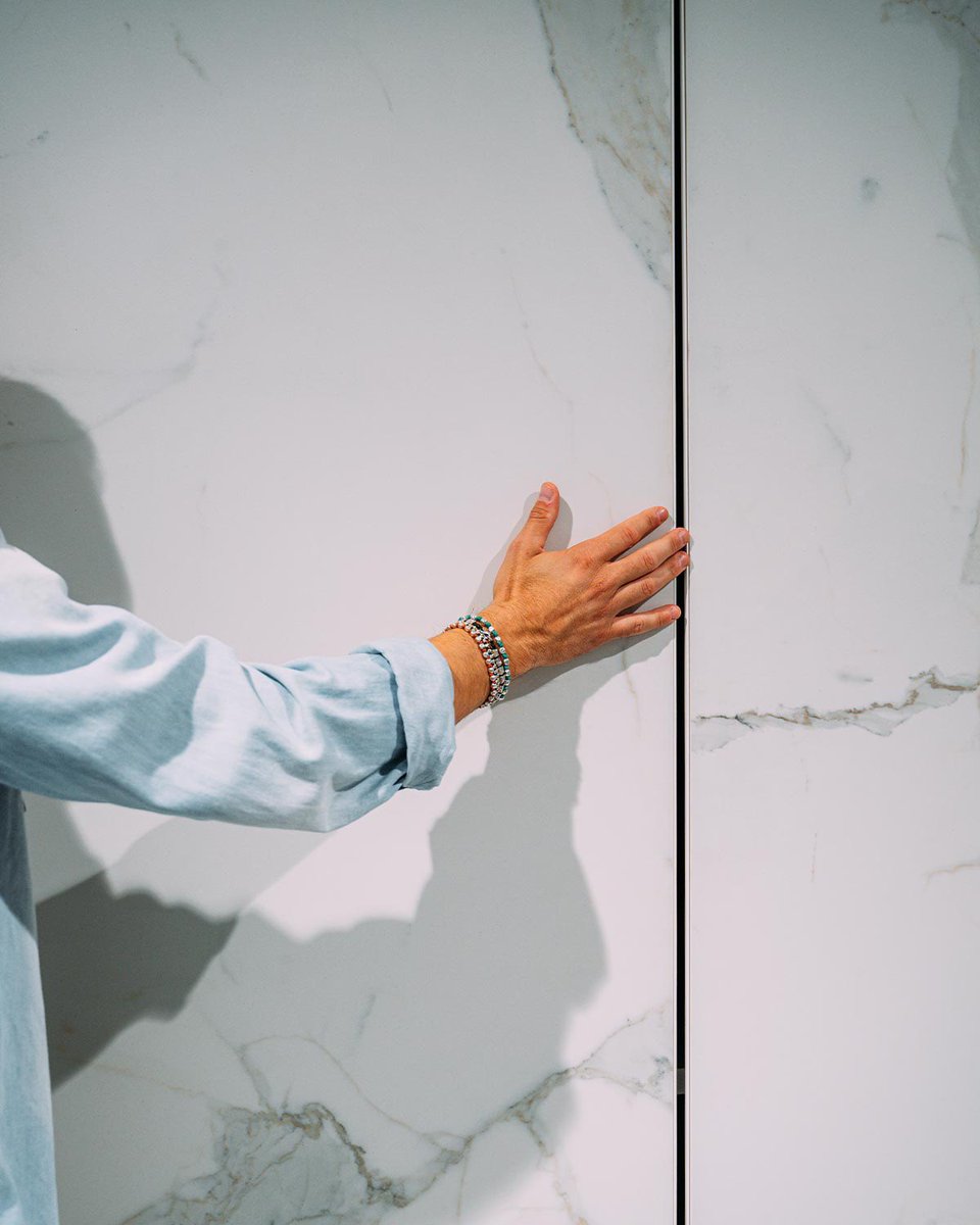 IrisICG's tweet image. Among the Group’s technologies, Active Surfaces® join the Symphony told at @CersaieOfficial. 
An innovative solution that helps create welcoming spaces, improving people’s well-being while respecting the environment.

Find out more: irisceramicagroup.com/sinfonia/