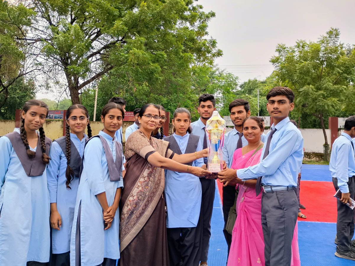 MahatmaGovt's tweet photo. District level sports tournament participants https://t.co/bKWB2Ta9ad