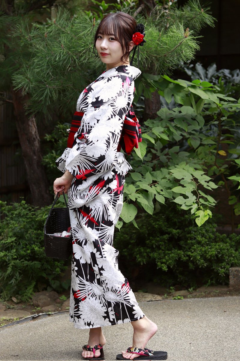 abeabeabe1002's tweet image. リクエスト撮影　撮って出し〜ぃ
model　夏凛🍊さん(@coro0804 )　　
#ファインダー越しのヒロイン
#小悪魔　
#夏凛党