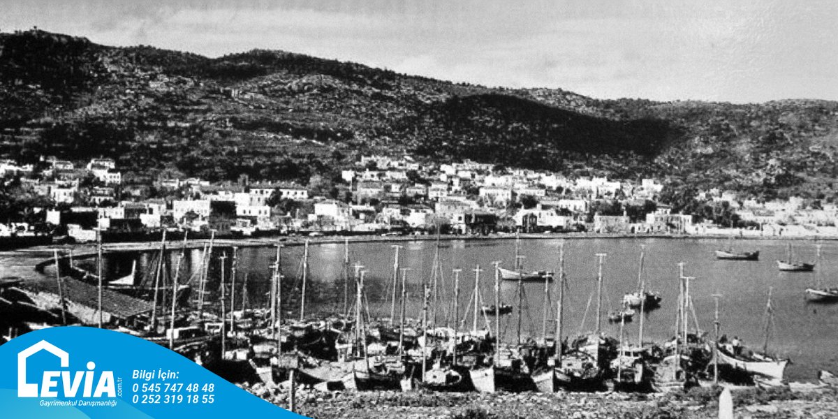 “Bodrum’un Mavi ve Beyazıyla Geçmişe Yolculuk”
Bodrum sokaklarını gezerken, bu tarihi dokunun sadece göz alıcı değil, aynı zamanda fonksiyonel ve inançlarla örülmüş bir geçmişe sahip olduğunu fark edebilirsiniz.”
 
#BodrumTarihi #BeyazEvler #MaviBantlar #NazardanKoruma