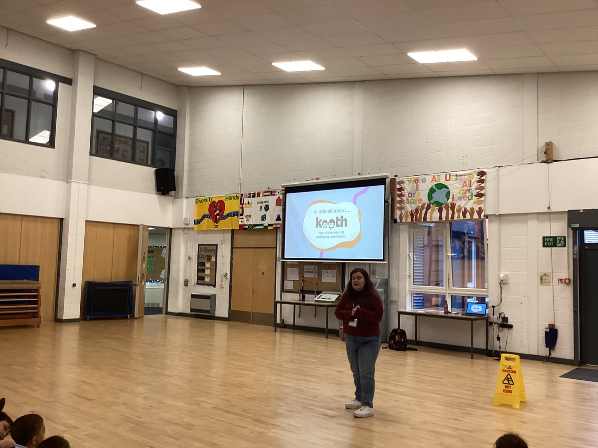 mattarnclass6's tweet photo. On Monday, Year 5 and 6 were lucky enough to have a visit from @kooth_plc who shared with us key messages about mental health and staying safe online. They also shared their app with us which we can use for advice and support. @mattarnprimary https://t.co/TjnhTfZUdn