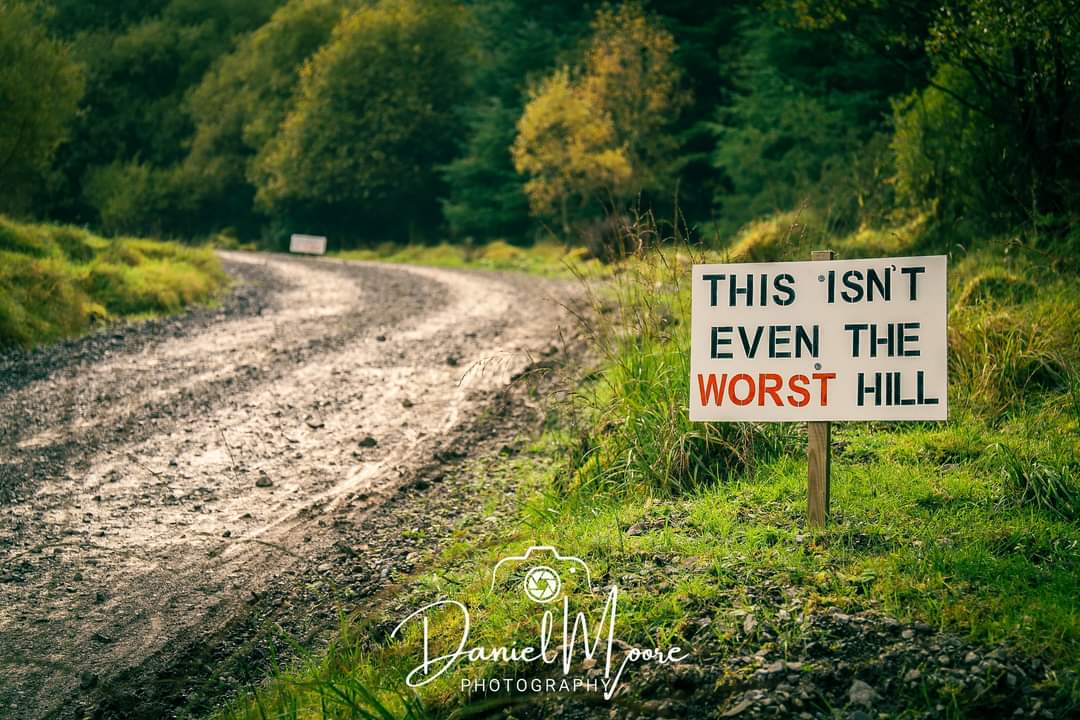 If you know, you know😨one of the classic signs at #belmorebend on the 100k and 60k route. Whos in??? 👇👇
lakelander.co.uk 
#gravelbike #lakelandergravelgrinder #gravel #cycling 
<a href="/gcntweet/">GlobalCyclingNetwork</a> <a href="/sticky_bottle/">StickyBottle.com 💚 🚲</a> <a href="/GravelCyclist/">Gravel Cyclist</a> <a href="/nicholasroche/">nicholas roche</a> <a href="/GravelUnion/">Gravel Union</a> <a href="/cyclingweekly/">Cycling Weekly</a>