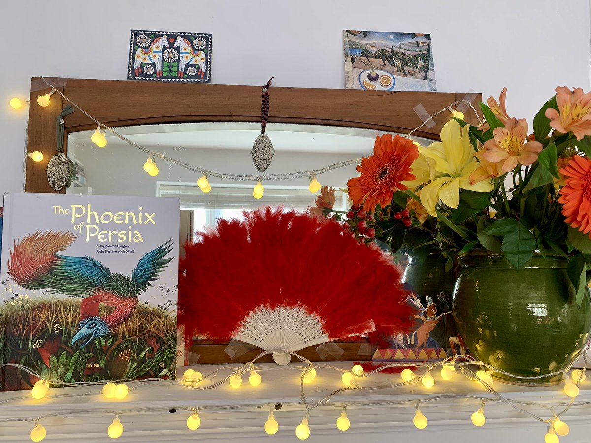 The phoenix flew all the way to Bangkok! <a href="/BangkokPatana/">Bangkok Patana</a> #ThePhoenixofPersia <a href="/TinyOwl_Books/">Tiny Owl Publishing</a> thanks to <a href="/AuthorsAbroad_/">Authors Abroad</a>