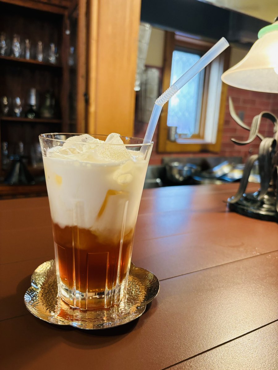 ohmulajamboyuki's tweet image. アイスロイヤルアイスミルクティー！

4つ集まりました！

ロビンポストのこれめちゃめちゃ美味しい！

華やかで品があって軽やかなのにクリーミー！

朝霞でアイスロイヤルアイスミルクティー飲むならおススメです！

#朝霞
#robinpost
#ロビンポスト
#ミルクティー
#カフェ