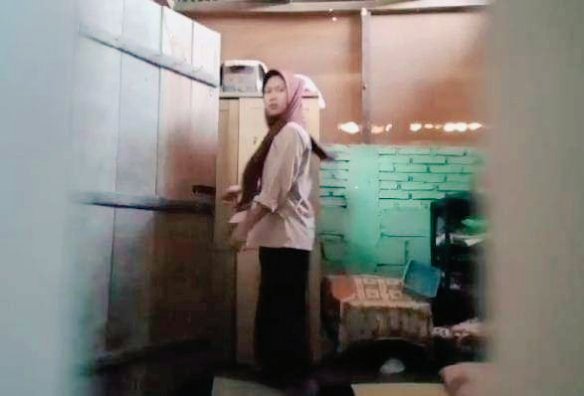 marsross1253's tweet photo. Viral Video Murid dan Guru DiGorontalo, Video Pasya Pratiwi Toiti Oknum Murid dan Guru di MAN 1 Gorontalo Tersebar
Link🎦
Part 1 :https://t.co/GZGpqw8KGO
Part 2 : https://t.co/GZGpqw8KGO

#pasyapratiwi #pasya  #oknumguru #guru #gorontalo #murid #man1gorontalo #man1 muriddanguru https://t.co/NWiUuOWLGc