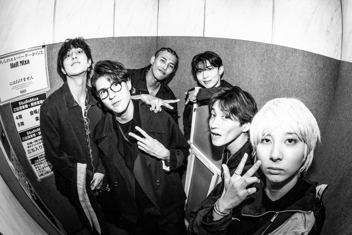 ◤𝐌𝐞𝐦𝐨𝐫𝐲 𝐨𝐟
「𝐎𝐃𝐃𝐋𝐎𝐑𝐄 𝐋𝐚𝐬𝐭 𝐋𝐢𝐯𝐞」 📸◢

#ODDLORE