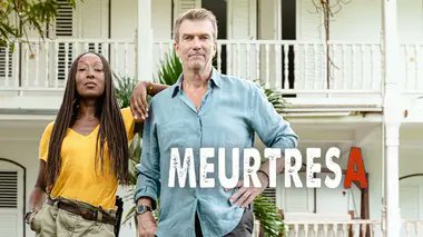 Mediasinfos's tweet photo. Plus de 2.1 Millions de téléspectateurs pour la rediff du téléfilm #MeurtresACayenne 2ème des audiences hier soir en prime sur #France3 avec #PhilippeCaroit @NBeausson #AnneCaillon et #RaniBheemuck. Notre article est ici: https://t.co/aHxk9pDBlK https://t.co/JQOhrLAHI6