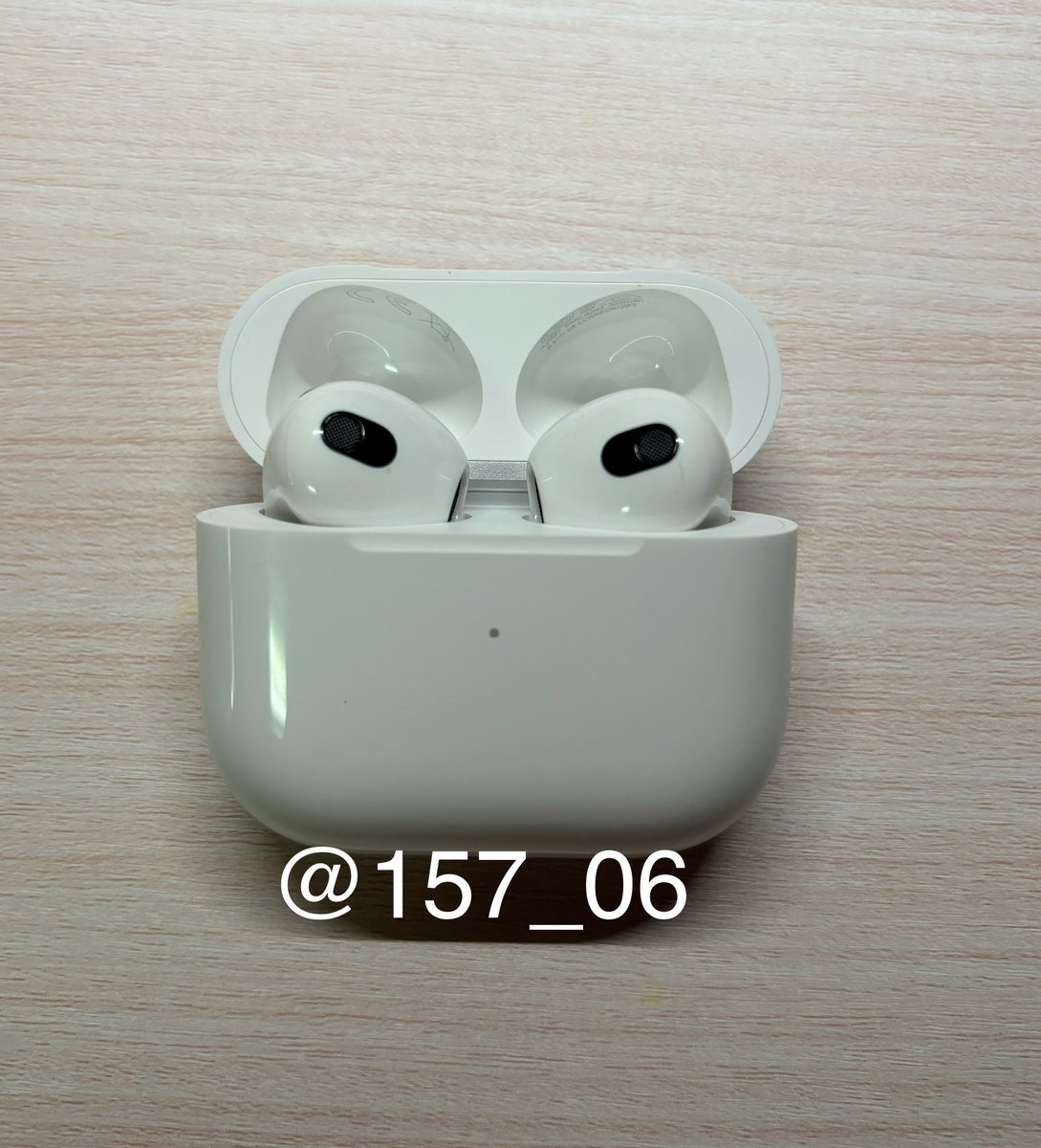 2nd_rent's tweet photo. ส่งต่อ! AirPods Gen 3 
สภาพดีมาก ใส่ลองแค่ 2 ครั้ง

💵ขาย 3000฿ ส่งฟรี
หรือนัดรับ BTS สยาม อนุสาวรีย์ พญาไท อารีย์

DM มาสอบถามหรือดูรูปเพิ่มเติมก่อนได้นะคะ 🥰

ปล. ขายเพราะได้อันอื่นมาแทนคับ สภาพดีจริงๆ

#Airpods #airpod3 #ส่งต่อairpods #Apple https://t.co/UhKf81oJMX