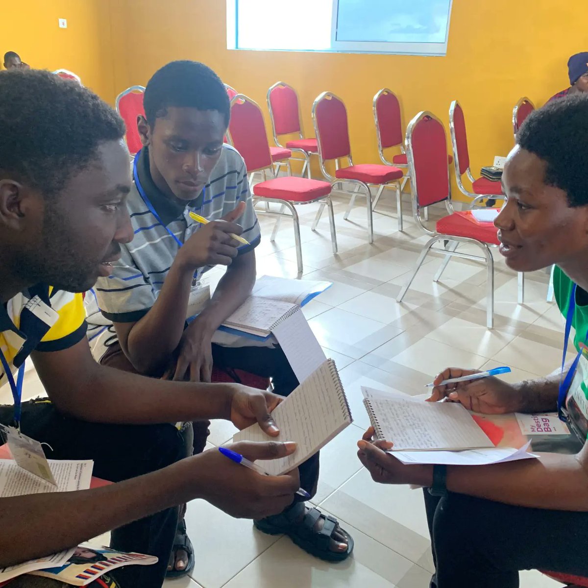 Youthariseorg's tweet photo. Why teamwork?
Because together, we achieve more!
Kasoa SALC participants learn collaboration, communication, and creative problem-solving to succeed in life. #SteppingAhead #SALC2024 #SALC #SALCKasoa #TeamworkMakesTheDreamWork #LeadershipMatters https://t.co/pCj7JK2LHM