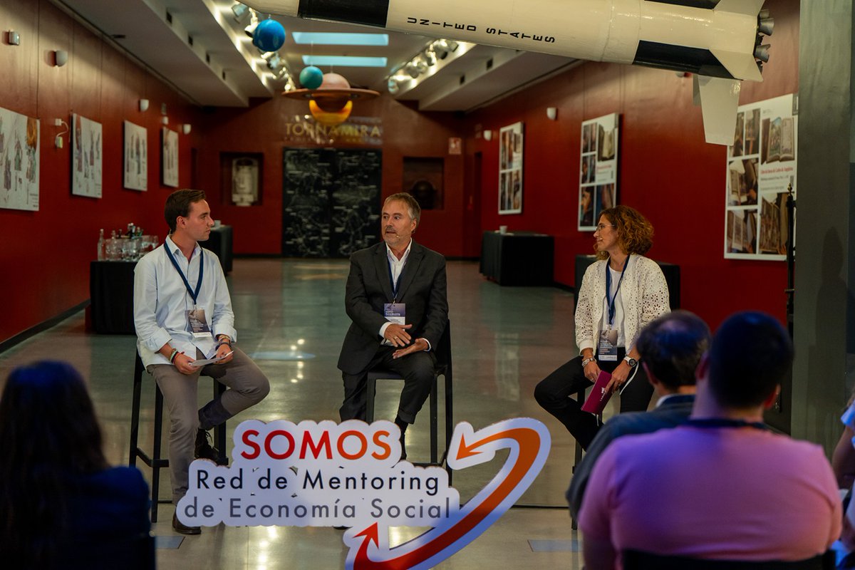 AnelNavarra's tweet photo. «El premio es efímero. Lo importante en realidad es lo que has conocido durante la mentoría» #EconomiaSocialNA

@LABORALkutxa @empleo_na @Elkarkideredes 

Información completa 👉https://t.co/MYa9hunUkz https://t.co/ltUTUCdTZU