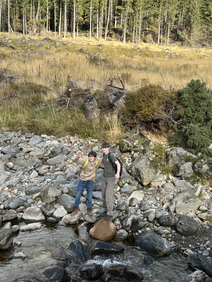 stpaulsgeog's tweet photo. Glen Doll/Corrie Fee with the N5 geographers - glaciation and land use conflict/management on our doorstep 🏔️ https://t.co/s5NJroN2hp