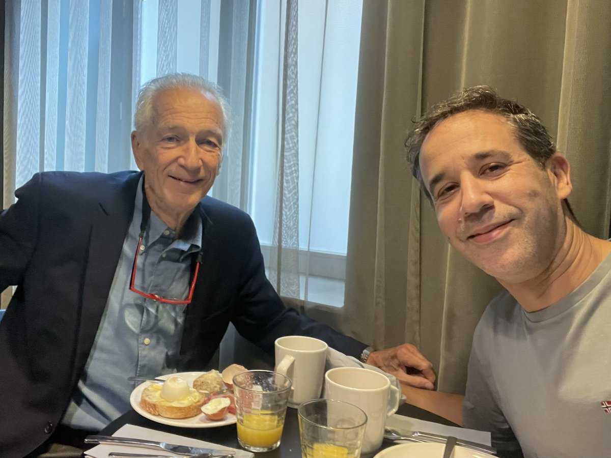 alarjosan's tweet photo. Sharing scientific breakfast with @PSugarbaker , nice good morning today!! @PSOGI_EC @ISSPP1 @ESSOnews @indepso @operarelcancer @FaheezM @DeliaCortesGuir @oliviawriting @aecirujanos https://t.co/0aYWfqADPu